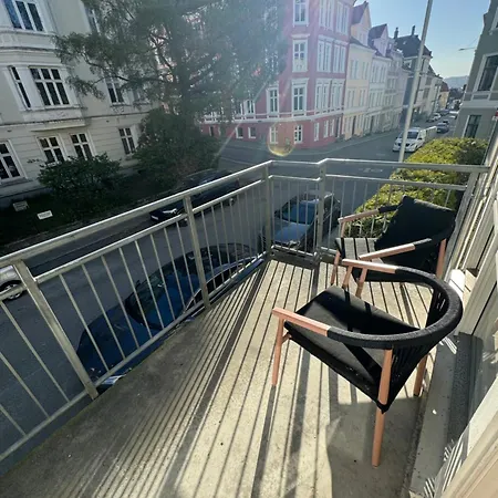 Daire Flott Leilighet I Sentrum *